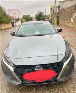 نيسان ألتيما